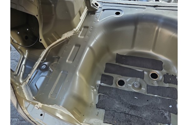 BELT REAR FLOOR TRUNK TUB HYUNDAI ELANTRA VII 20 SEDAN Quality of parts according to GVO O original with manufacturer s logo OE