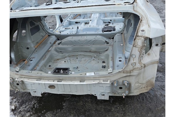 BELT REAR FLOOR TRUNK TUB VOLVO S90 II 16 20 SEDAN Part manufacturer Volvo OE