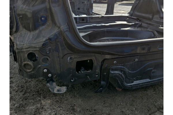 BELT REAR FLOOR TRUNK TUB AUDI A4 B9 STATION WAGON Part manufacturer Audi OE