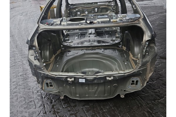 BELT REAR FLOOR TRUNK TUB TOYOTA COROLLA E21 19 SEDAN