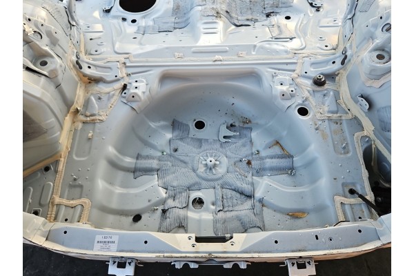 BELT REAR FLOOR TRUNK TUB LEXUS CT 10 22 HB Car type passenger cars