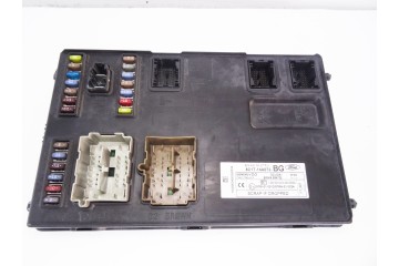 8C1T14A073BG CAJA RELES / FUSIBLES FORD TRANSIT FURGÓN (TT9) FT 350 L   (largo)   LKW   (Camion) 2010 8C1T14A073BG 210202 FORD -