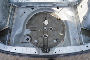 NISSAN QASHQAI II J11 2013 2018r REAR BELT BATHTUB KY0