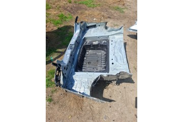 MERCEDES W213 SEDAN 2 0 CDI 16 19R BELT REAR BATH PERFECT WALL STRAIGHT