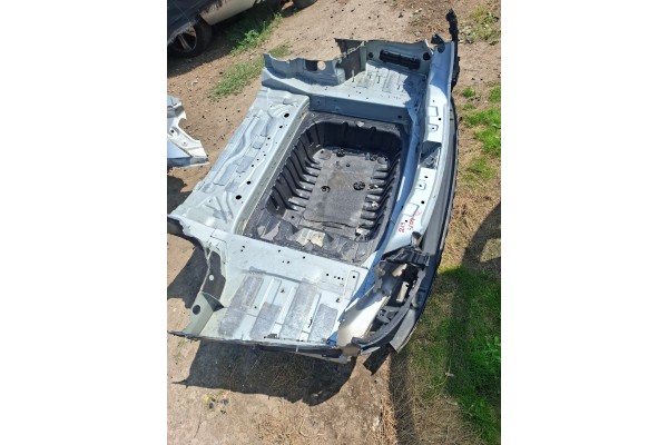 MERCEDES W213 SEDAN 2 0 CDI 16 19R BELT REAR BATH PERFECT WALL STRAIGHT Catalog number of the part W213PASTYLNYWANNASCIANASE