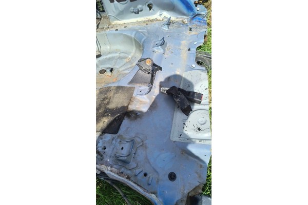 MAZDA 2DE 07 14 5 DRZWI WANNA PAS TYLNY WARSZAWA Catalog number of the part 513342238 MAZDA 2DE
