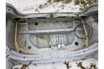 pas tylny Toyota Yaris GR Four wanna 3 drzwi sport 261KM Packaging status no packaging