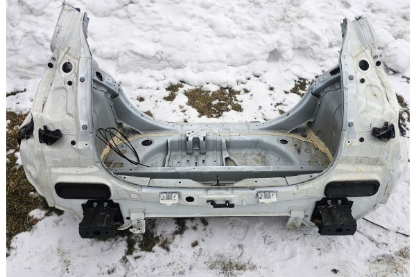 pas tylny Toyota Yaris GR Four wanna 3 drzwi sport 261KM Catalog number of the part pas tylny TOYOTA YARIS