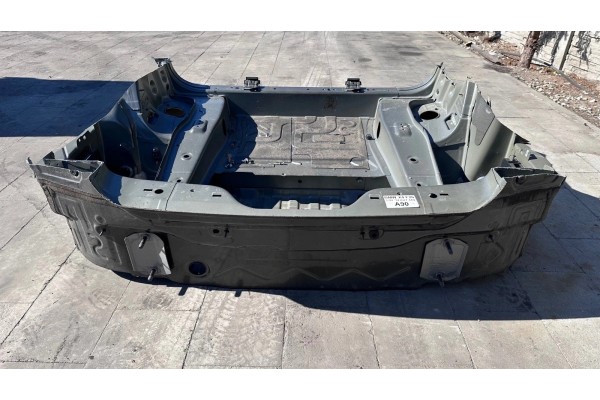 REAR BELT BATH BMW X4 F26 LAK A90 14 18