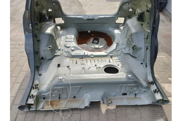 Panel trasero, panel lateral y guardabarros Citroën C3 III 1.6 HDI 202