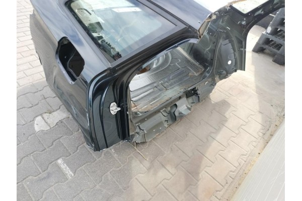 Panel trasero lateral, guardabarros trasero, sección de carrocería SEA