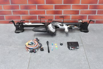 TOWING HOOK ELECTRIC BEAM INSTALLATION BMW 5 G61 M5 G99 18330km