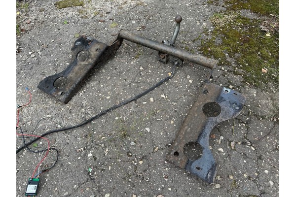 Barra de Remolque Desmontable para Lexus LS UCF30 2005