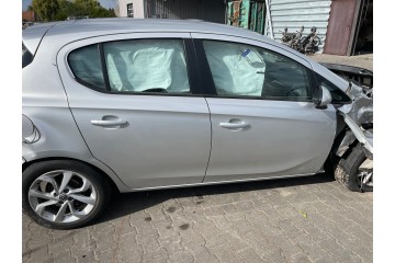 OPEL CORSA E 5 doors ROOF Z176 Part manufacturer Opel OE