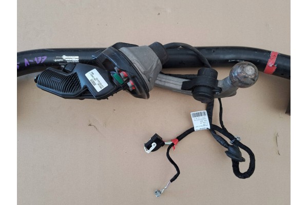 Electric hook Rear Mercedes A class W177 177 A1773102000 Part manufacturer Mercedes Benz OE