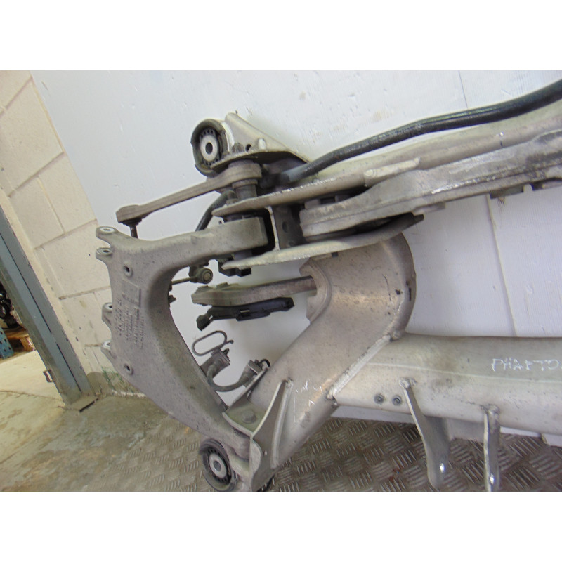  PUENTE TRASERO VOLKSWAGEN PHAETON (3D3/3D7) TDI V6 4Motion (5 asientos) 2007 198979 VOLKSWAGEN - 4