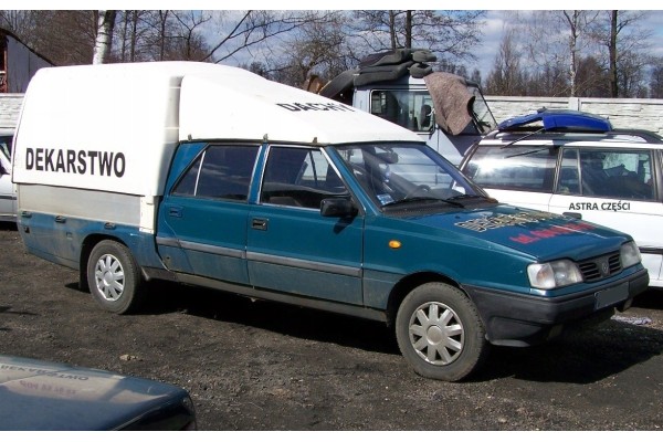 Polonez Truck Roy Nadbudowka Box Schowek