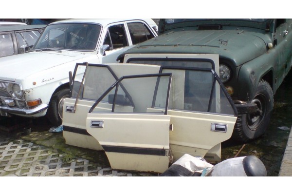 Caja de Almacenamiento Polonez Truck Roy Expansion