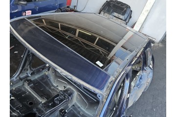 ROOF PANORAMA JAGUAR F PACE 16 20 JBM DARK SAPPHIRE Product weight with unit packaging 11 kg