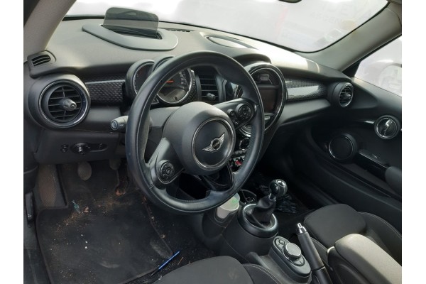 MINI MINI 3P (F56) Cooper SD