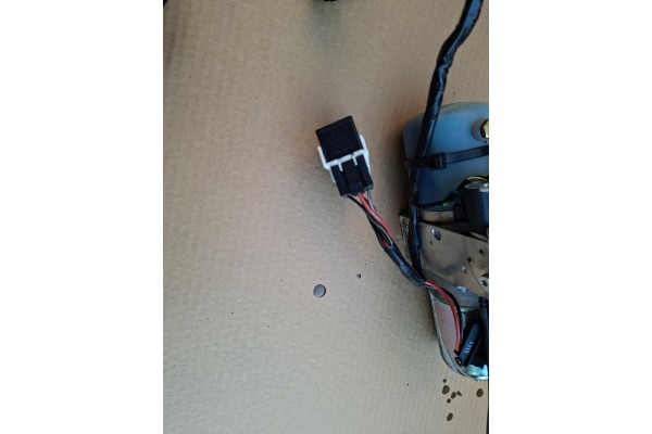 ROOF OPENING LIFT PUMP AUDI A5 8T NR DAI1 111068 Catalog number of the part POMPA PODNOSZENIA OTWIERANIA DACHU