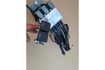 ROOF OPENING LIFT PUMP AUDI A5 8T NR DAI1 111068 Part manufacturer Audi OE