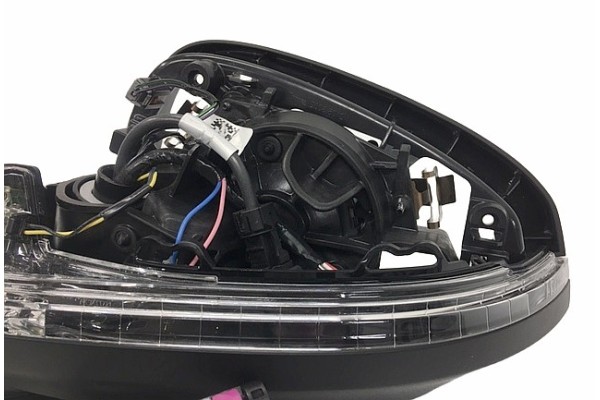 AUDI A4 S4 RS4 B9 8W1 2015 EUROPE 15 pin_ ASSISTANT_ CAMERA ORIGINAL LEFT Heating yes