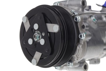 G149U1_C Air conditioning compressor fits to VW LOAD Catalog number of the part 690226