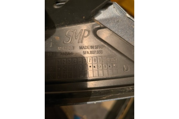 Moldura Superior del Parachoques SEAT LEON IV 5FA806333 con Soporte De