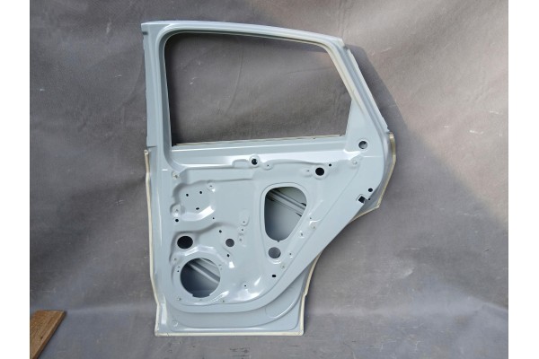 Puerta Trasera Derecha Audi Q5 Sportback 80F