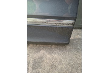 Puerta Trasera Derecha VW Tiguan II 5NA833312J en Excelente Estado