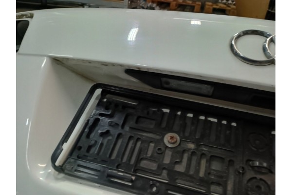 AUDI A3 8P 5D SPORTBACK TAILGATE REAR LY9C Installation side rear