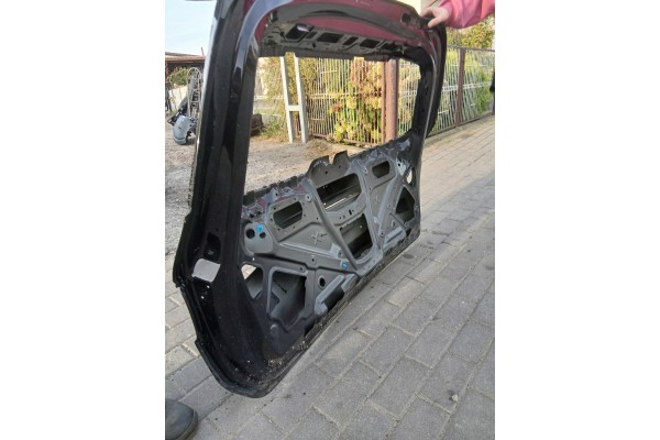 Tapa del maletero Mercedes GLS 63 W166 AMG 197
