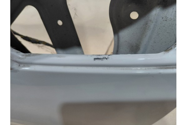 Portón Trasero BMW Serie 5 F11 LCI - Alpinweiss 300