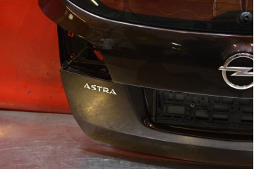 TAILGATE REAR Z41C OPEL ASTRA 4 IV J STATION WAGON LIFT 11 20 Catalog number of the part m 1135683