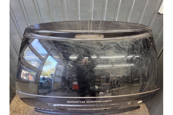Luggage compartment flap Dodge Grand Caravan IV 05r BLACK Catalog number of the part Klapa bagaznika Dodge Caravan IV