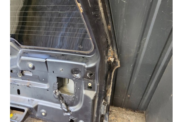 Portón trasero para Dodge Grand Caravan IV (2005) - NEGRO