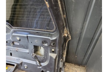 Portón trasero para Dodge Grand Caravan IV (2005) - NEGRO
