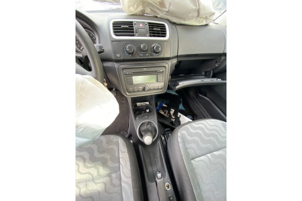 SKODA FABIA (5J2) Active