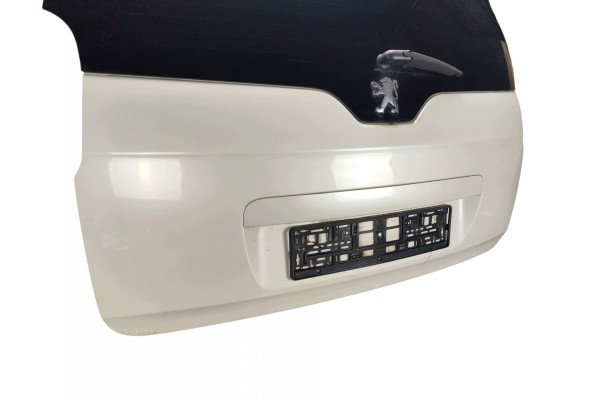 TAILGATE PEUGEOT 5008 AND LAK KWED 09 13 Product weight with unit packaging 30 kg