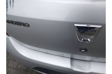 Portón Trasero Dacia Sandero II Código de Color TED69 2012-