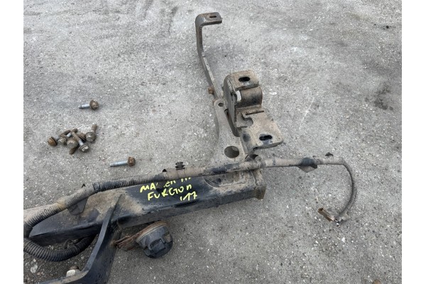 TOW BAR FWD 10 24R RENAULT MASTER 3 III 4 IV Catalog number of substitutes RENAULT MASTER 3 III OPEL MOVANO B NISSAN NV400 HAK H