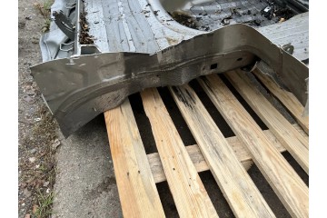 VW GOLF 8 VIII STATION WAGON 22R BELT REAR BATH FLOOR REAR TRUNK BEAM 5H98 Varnish code LA7W