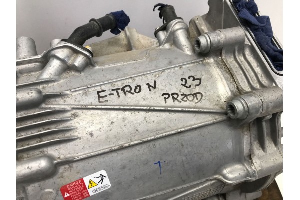 AUDI E TRON GT PORSCHE TAYCAN 2023 ELECTRIC MOTOR FRONT 9J1901131E EBG Part manufacturer Audi OE