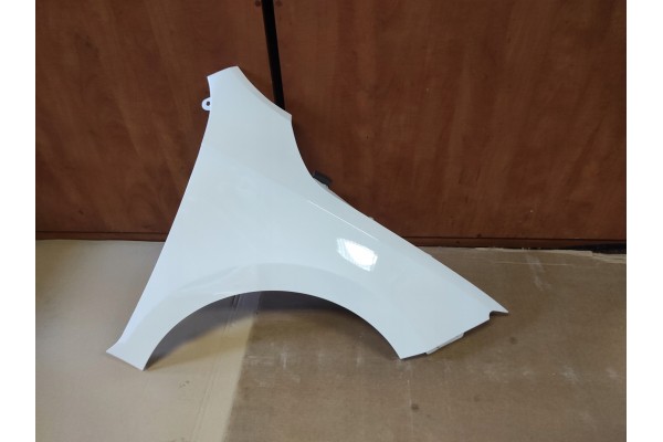 Guardabarros derecho Skoda Rapid 2012- SIN ORIFICIO PARA intermitente 