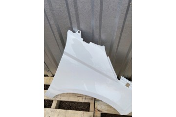 MUDGUARD RIGHT FRONT FIAT 500e 500 II 2 20R LACQUER 268A Catalog number of the part BOTNIK PRAWY PRZOD PRZEDNI FIAT 500e 500 II 