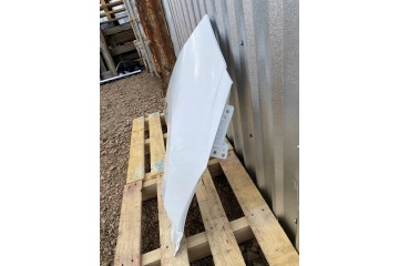 MUDGUARD RIGHT FRONT HONDA JAZZ FIT V 5 GR GS 10 19R HOLES LACQUER NH902P Part manufacturer Polcar