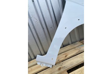 MUDGUARD RIGHT FRONT HONDA JAZZ FIT V 5 GR GS 10 19R HOLES LACQUER NH902P Quality of parts according to GVO P replacement with o