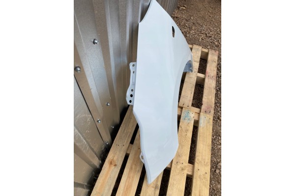 Mudguard left Kia CEE D CEED CEE D II 2 JD 06 12 12 18r HOLE FLASHES lacquer HW Installation side front left