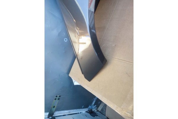 MUDGUARD STEEL LEFT FRONT MERCEDES W212 e class 09 09 05 16R LACQUER 526 Part manufacturer Polcar